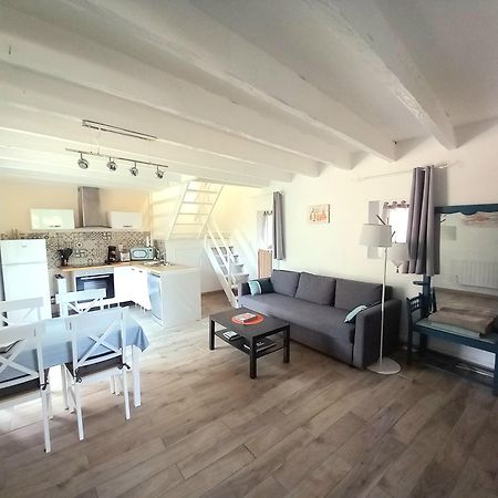 La Demoiselle Du Finistere Villa Plobannalec Eksteriør bilde